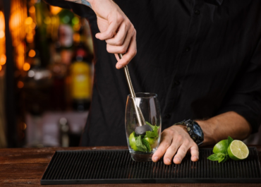 Mobile Bartending Solutions for Convenient and Stylish Events