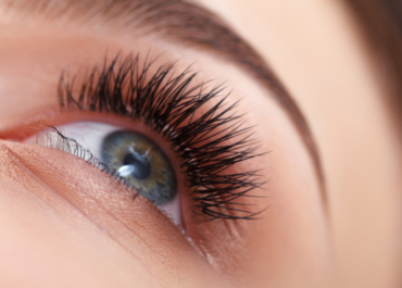 Pros and Cons of 6D Lash Extensions