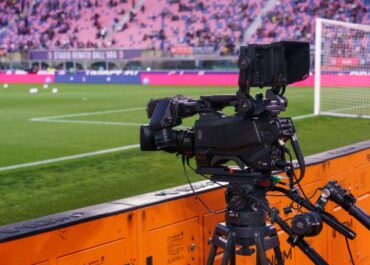 Sports Broadcast Enhances Fan Engagement with Multiple Camera Angles