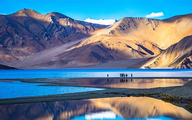 Mountain Vacation Spots - Mountain Vacation Spots | Best Scenic Destinations for Relaxing Getaways
